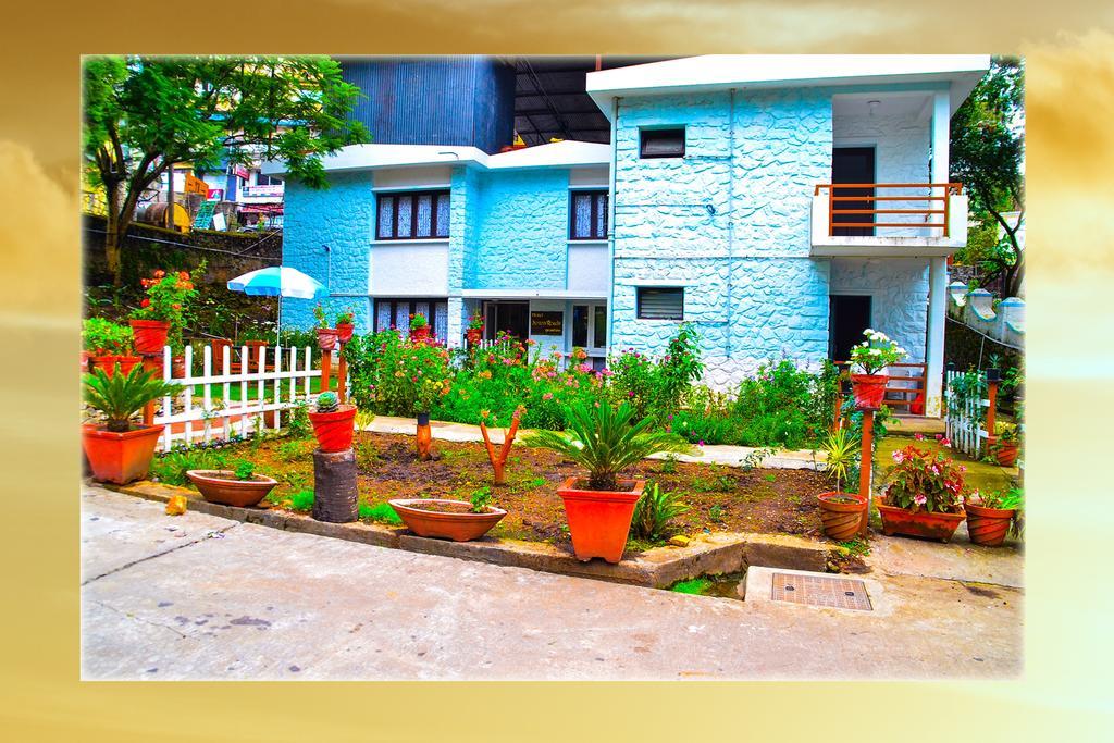 Hotels Seven Roads Grand Inn Kodaikanal Exterior photo